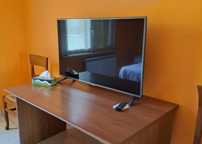 Via Bixio * רוזטו דליי אברוצי