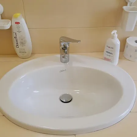 Via Bixio 阿布鲁齐的罗塞托